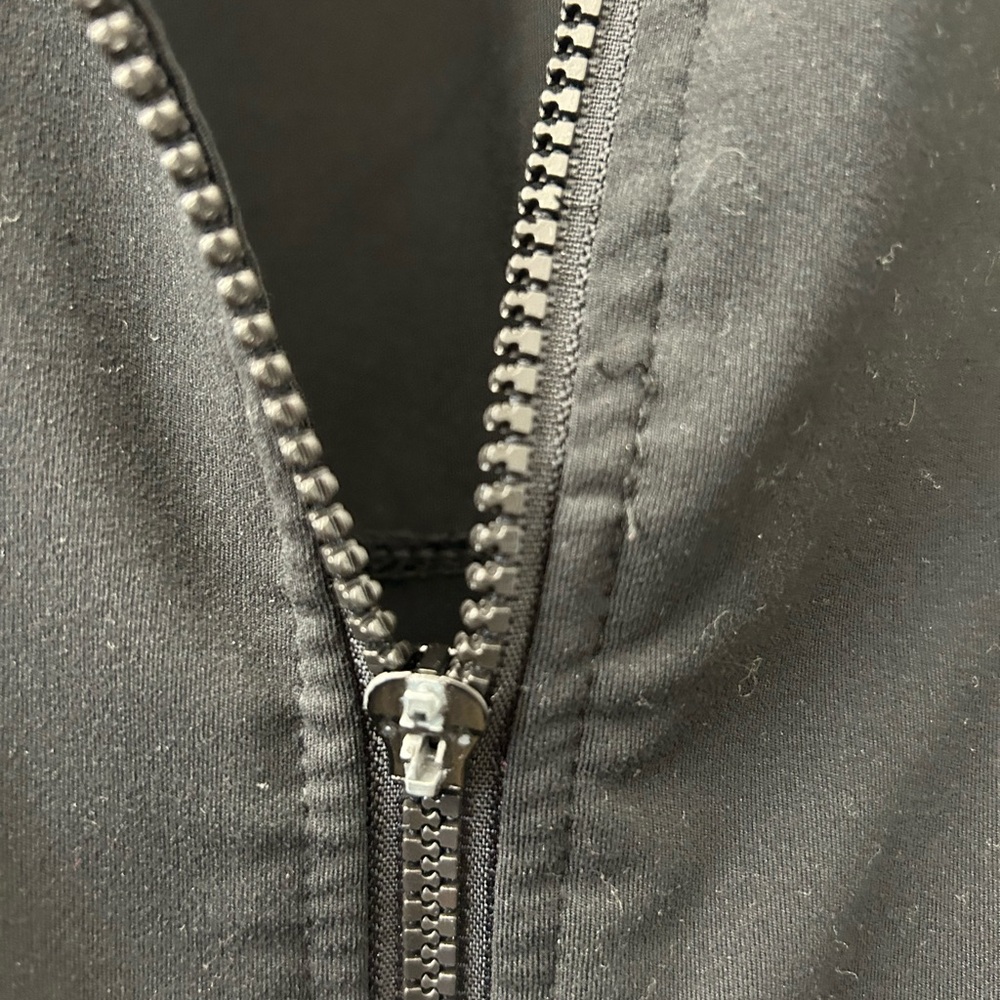 Yogalicious Lux Black Athletic Zip Up Running Jacket Thumb Holes Size Medium - Picture 4 of 6